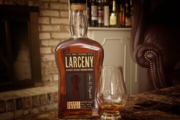Larceny Barrel Proof Review - Secret Whiskey Society - Featured