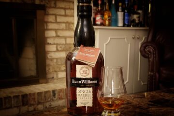 Evan Williams 2011 Single Barrel Vintage Review - Secret Whiskey Society - Featured