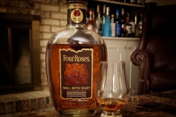 Four Roses Small Batch Select Review - Secret Whiskey Society - Featured