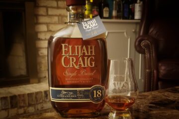 Elijah Craig 18 Year Review - Secret Whiskey Society - Featured