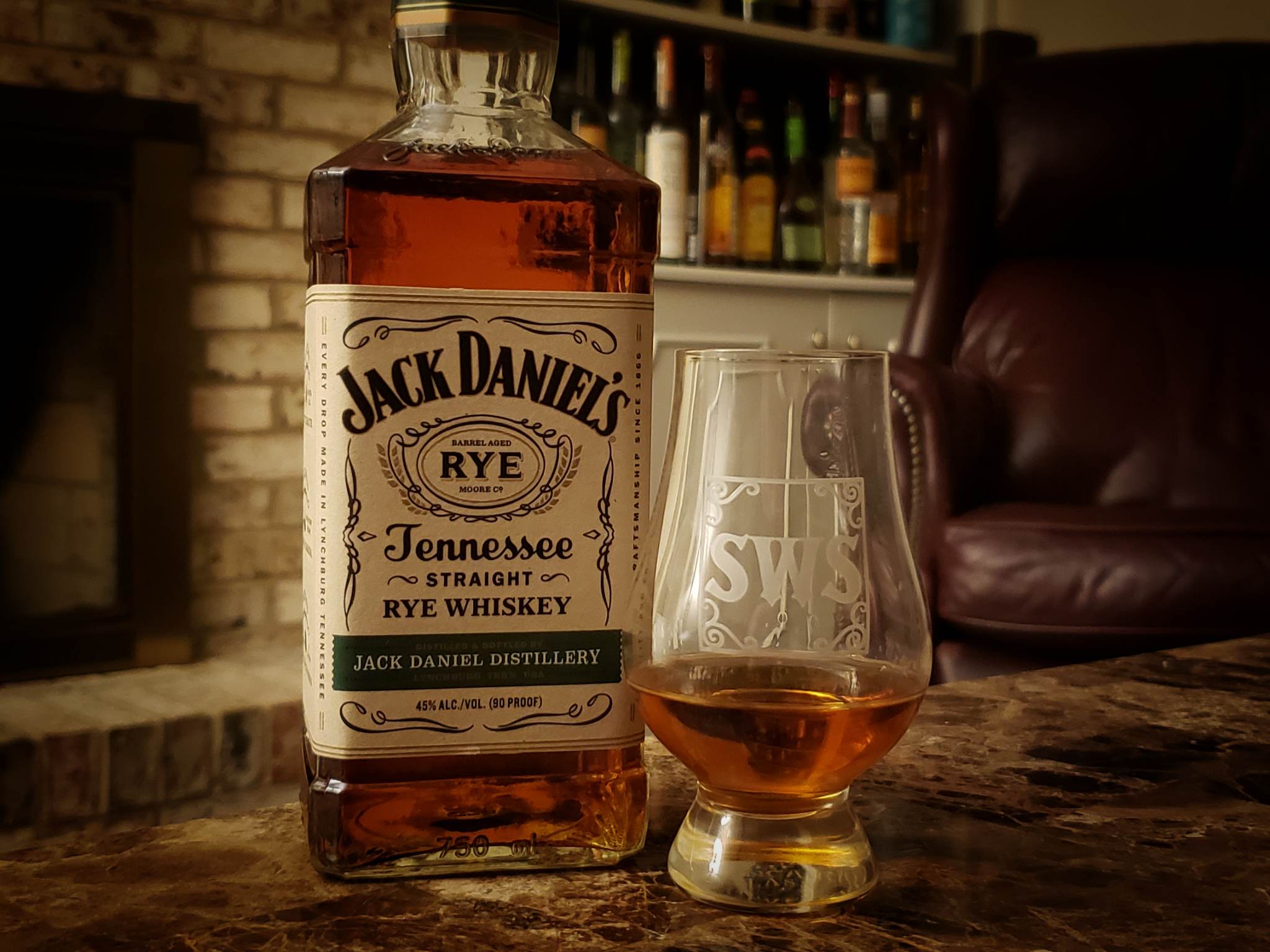 Jack Daniels Rye Whiskey Review - Secret Whiskey Society - Featured