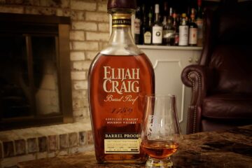 Elijah Craig Barrel Proof Review - Batch B523 - Secret Whiskey Society - Featured