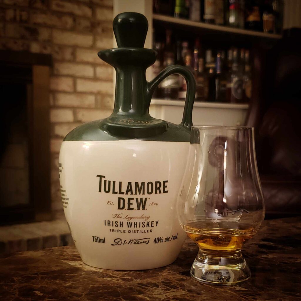 Tullamore Dew Irish Whiskey Review - Triple Distilled - Secret Whiskey Society - Featured Square