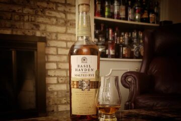 Basil Hayden Malted Rye Review - Secret Whiskey Society - Featured