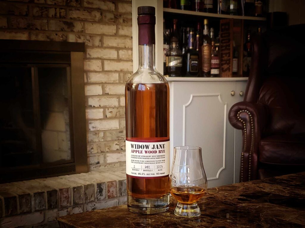 Widow Jane Applewood Rye Review - Secret Whiskey Society - Featured