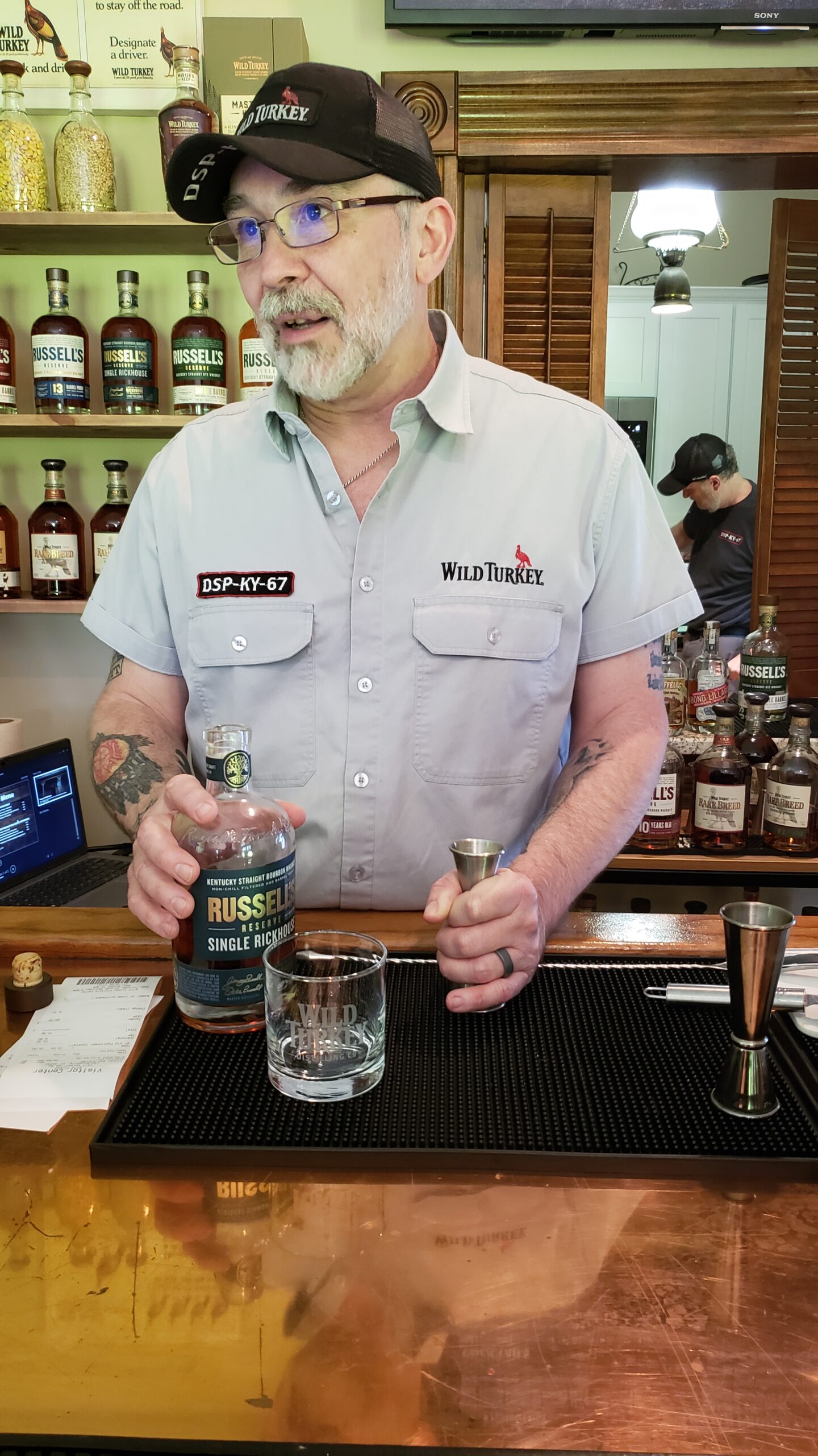 Kentucky Bourbon Trail 2023 - Wild Turkey - Whiskey Tastings - Bo Pouring Us Russels Single Rickhouse